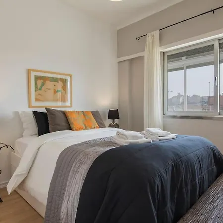 Apartamento 131 A - - Castle View Balcony *