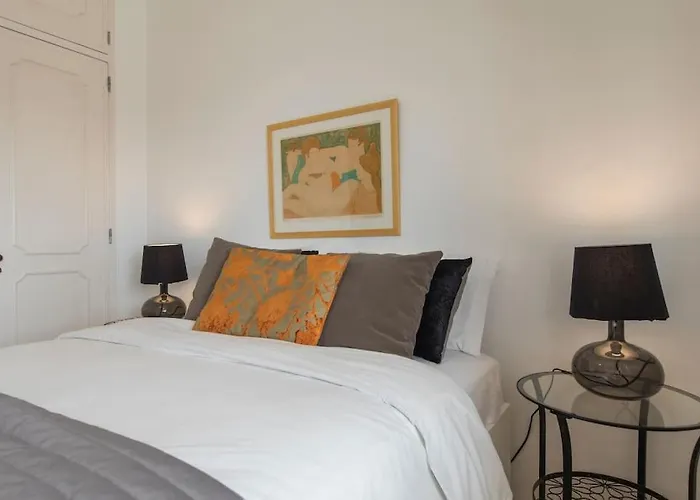 - Castle View Balcony